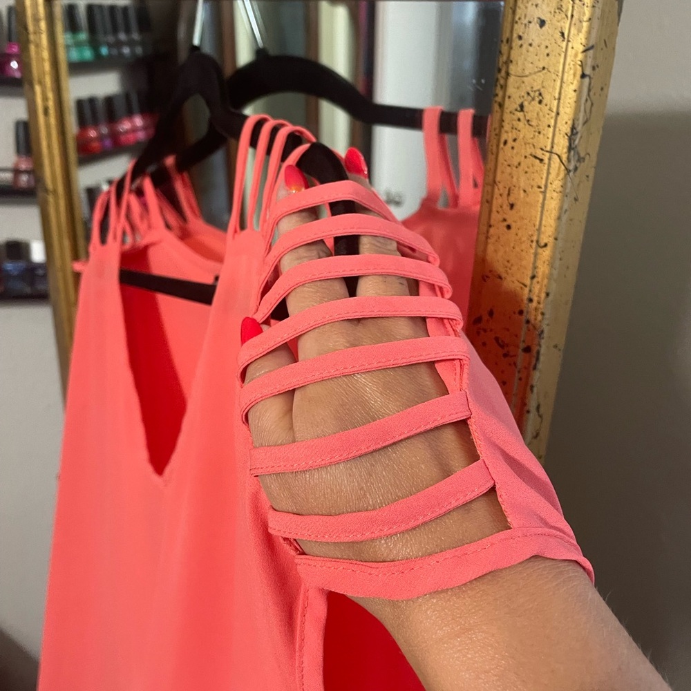 Torrid Coral Ladder Sleeve Georgette Blouse - Picture 5 of 6